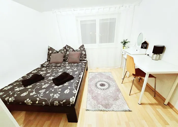 With Pool - Big Garden - Barbecue - Free Parking Villa *