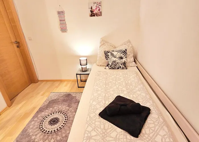 Villa With Pool - Big Garden - Barbecue - Free Parking Vienna