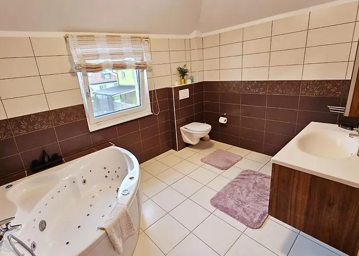 With Pool - Big Garden - Barbecue - Free Parking * Vienna