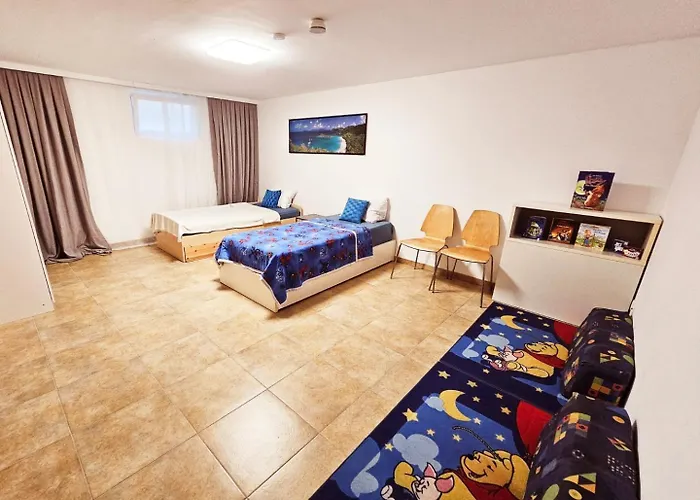 With Pool - Big Garden - Barbecue - Free Parking Vienna