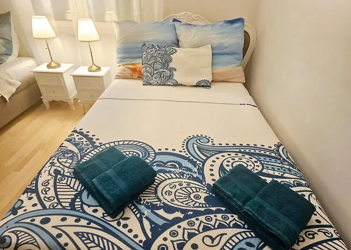 With Pool - Big Garden - Barbecue - Free Parking * Vienna